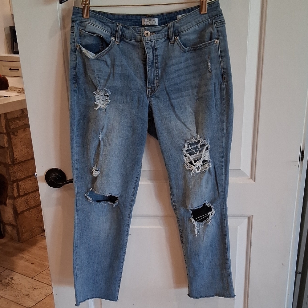 SOFIA Bagi Boyfriend Jeans Size 10S Light Distressed Wash